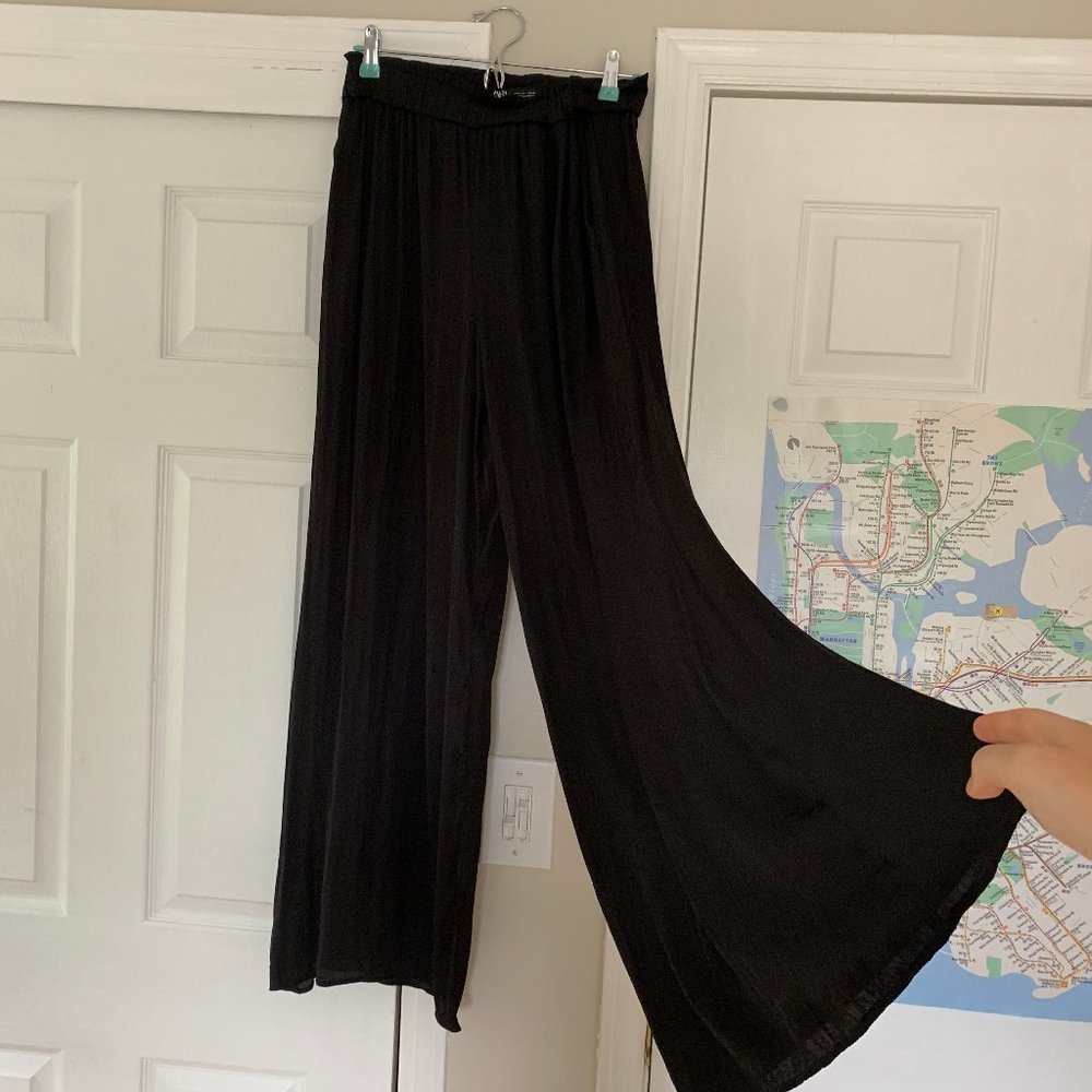 Zara Black Silky Flowy Pants